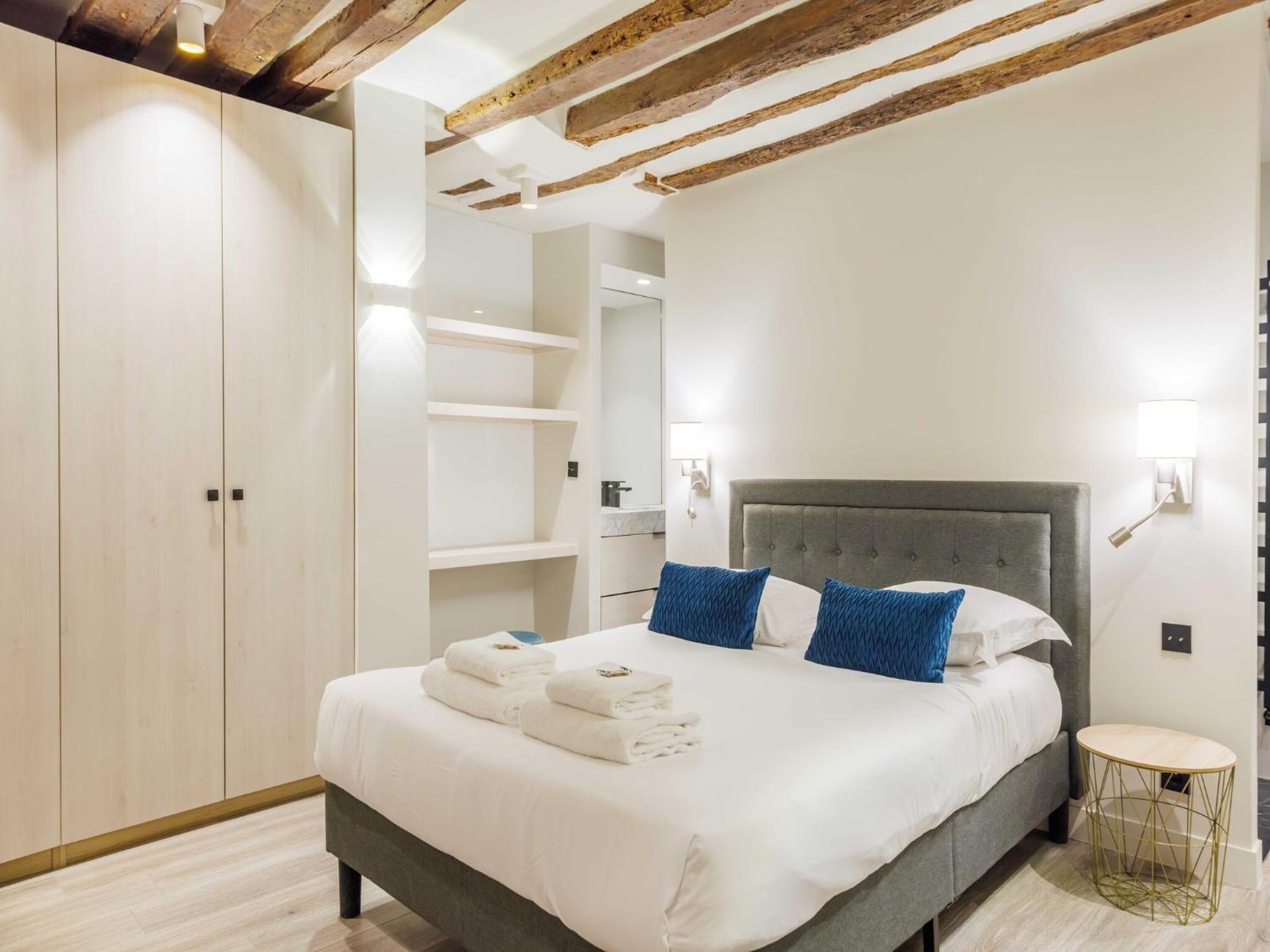 Unique - Marais - Mobility Lease Apartment